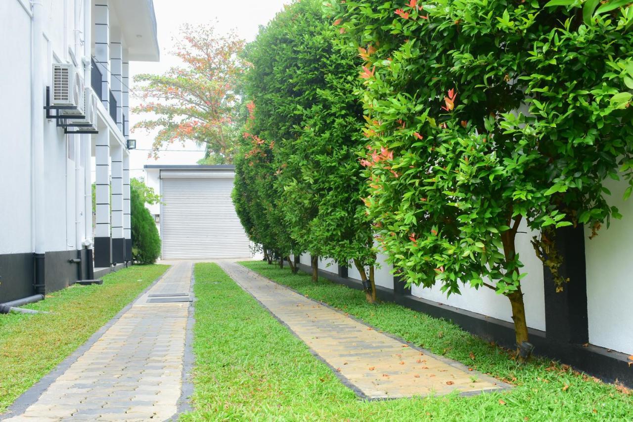 Minuri Villa ヒッカドゥワ エクステリア 写真