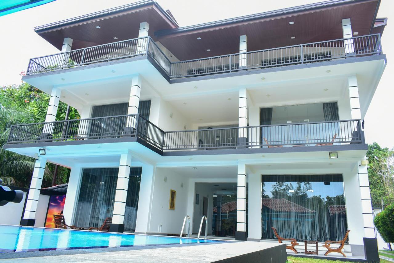 Minuri Villa ヒッカドゥワ エクステリア 写真