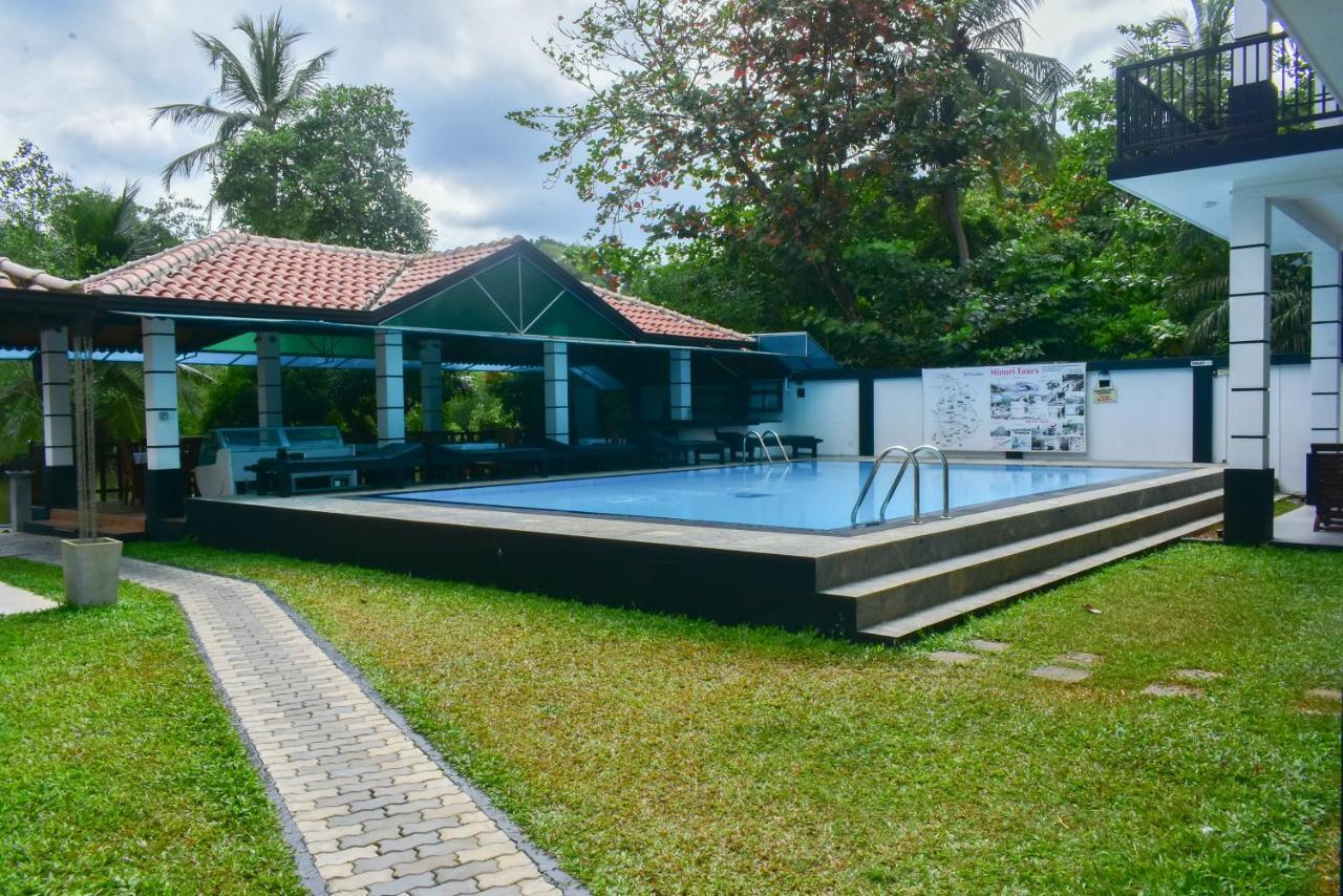 Minuri Villa ヒッカドゥワ エクステリア 写真