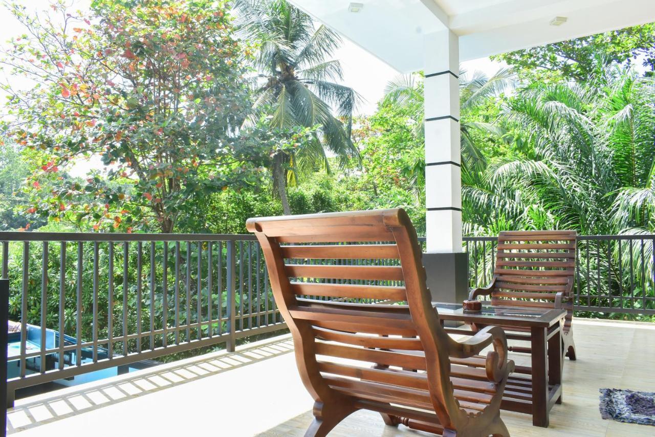 Minuri Villa ヒッカドゥワ エクステリア 写真
