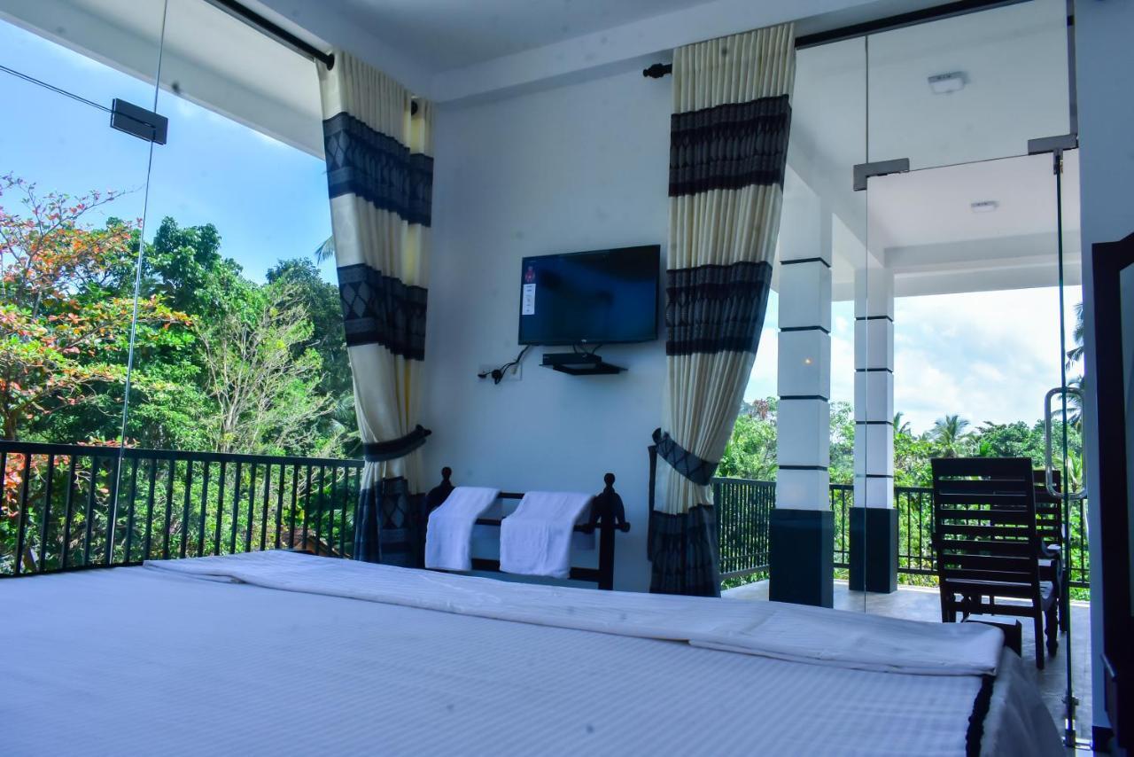 Minuri Villa ヒッカドゥワ エクステリア 写真