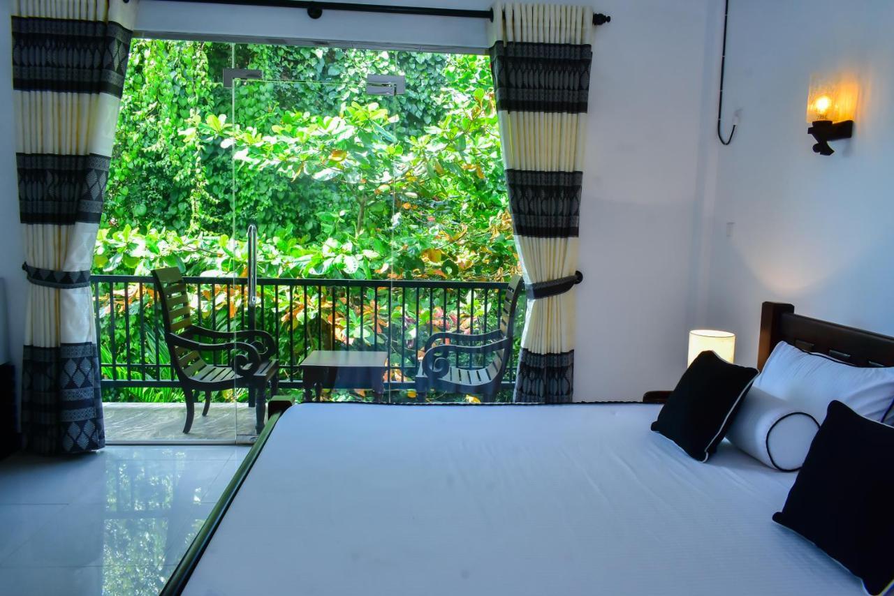 Minuri Villa ヒッカドゥワ エクステリア 写真